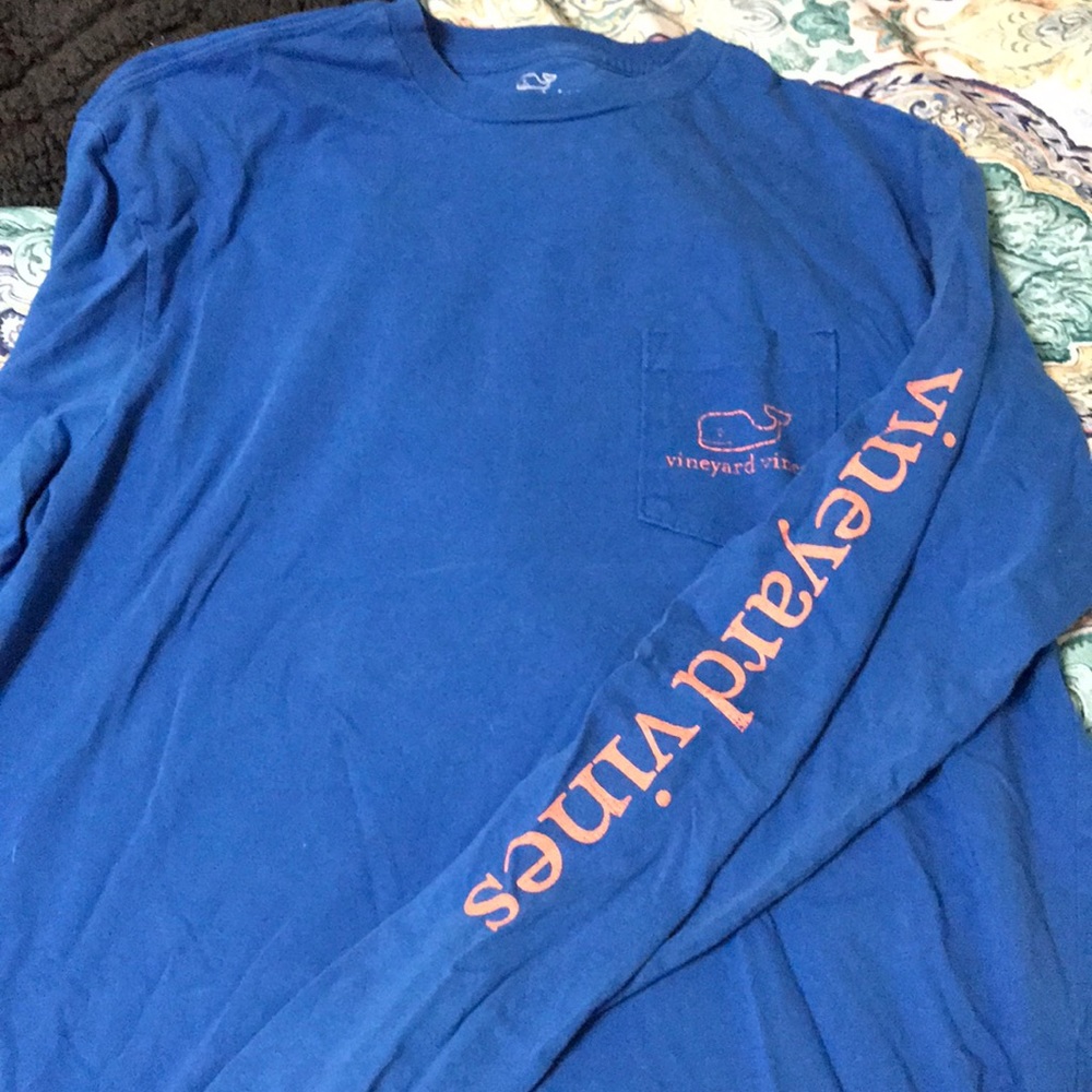 ‼️SOLD‼️BLUE LONG SLEEVE VINEYARD VINES